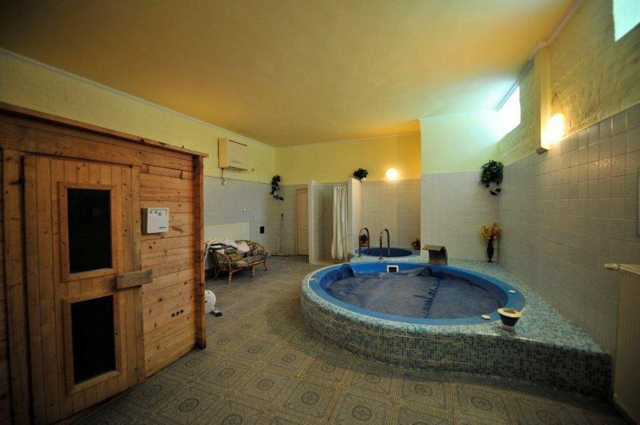 Misefa Kastely Bed and Breakfast Exteriör bild
