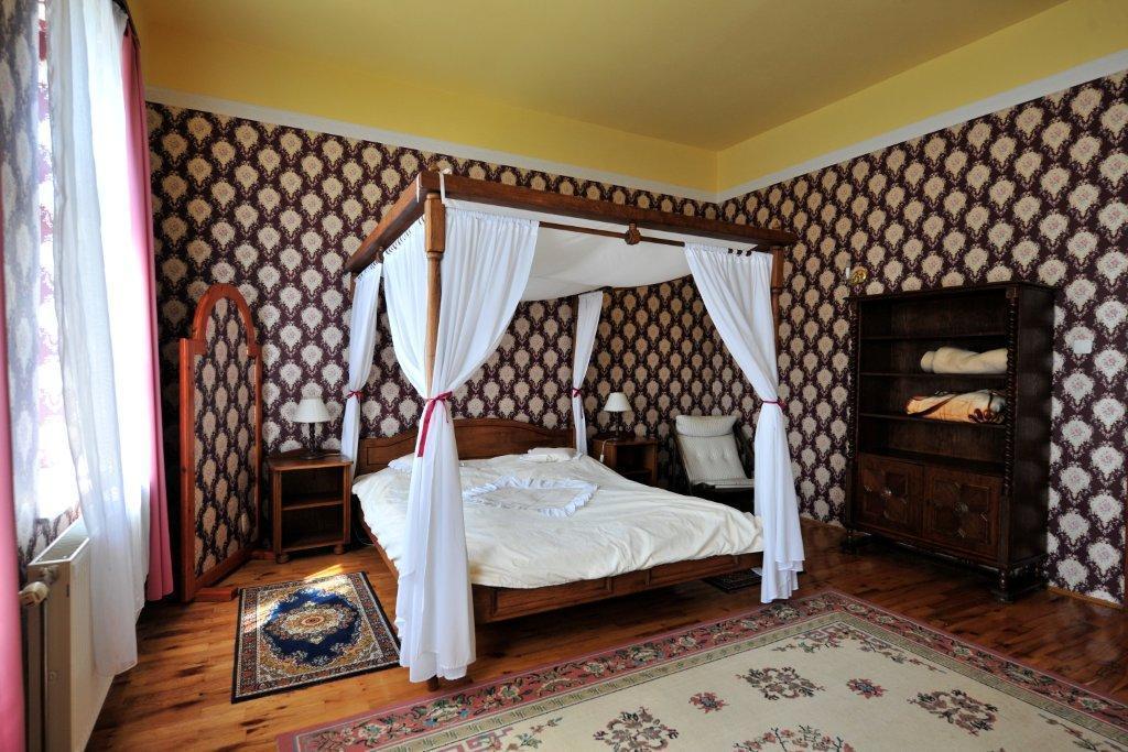 Misefa Kastely Bed and Breakfast Exteriör bild